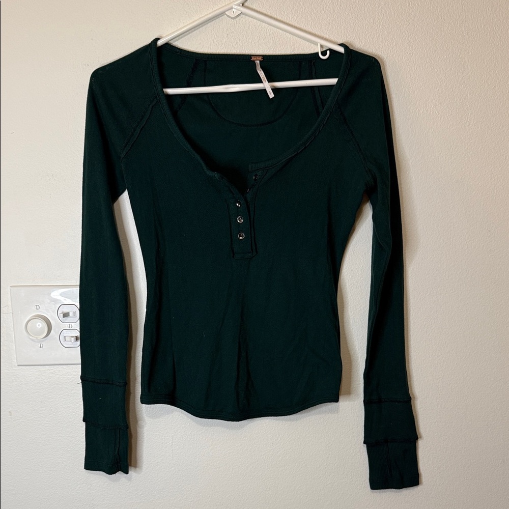 Free People Dark Green Henley Top Women’s‎ Size S